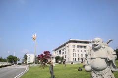 走进历史，感受名人魅力|品味名人雕塑的独特韵味