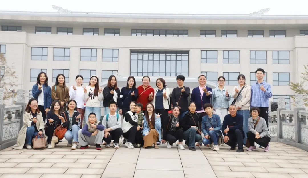 探索艺术殿堂，共筑童梦未来 | 圣地雅歌幼儿园至浙江新宝gg团建纪实